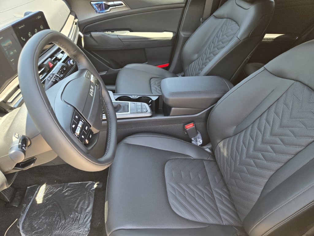 New 2026 Kia Sportage X-Line w/ X-Line Premium Package AWD/4WD image 10