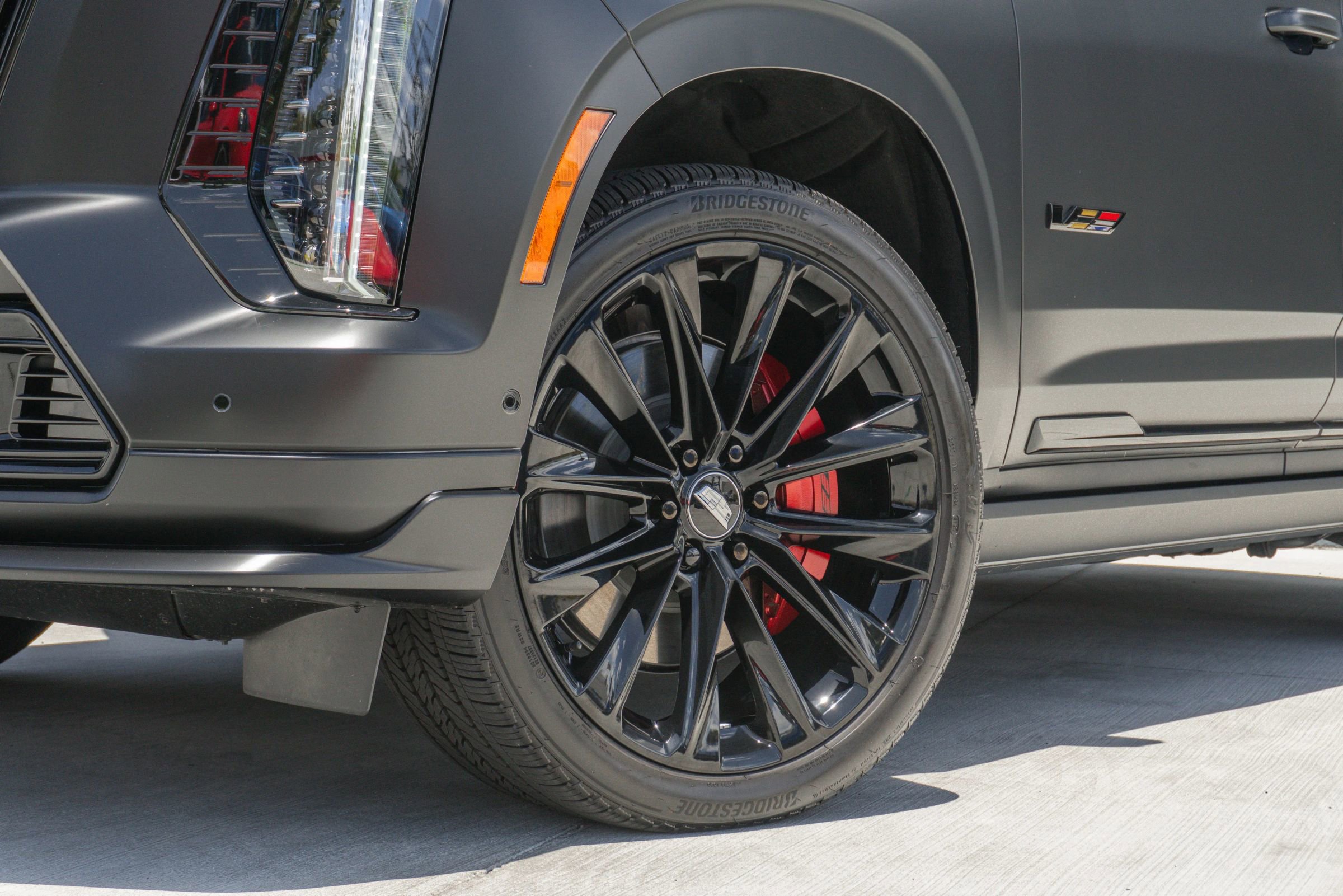 Used 2026 Cadillac Escalade V AWD/4WD image 26