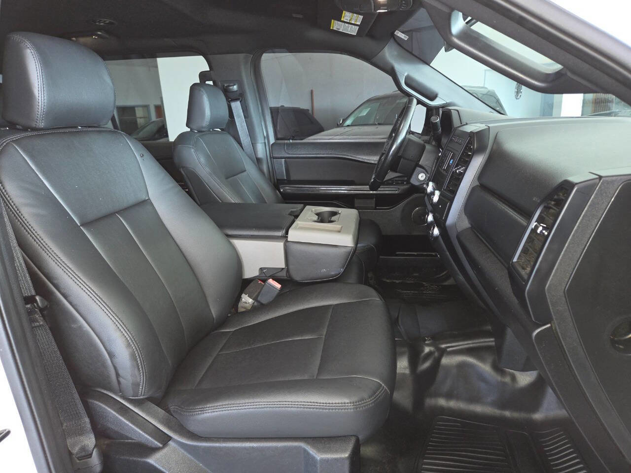 Used 2020 Ford Expedition XL AWD/4WD image 31