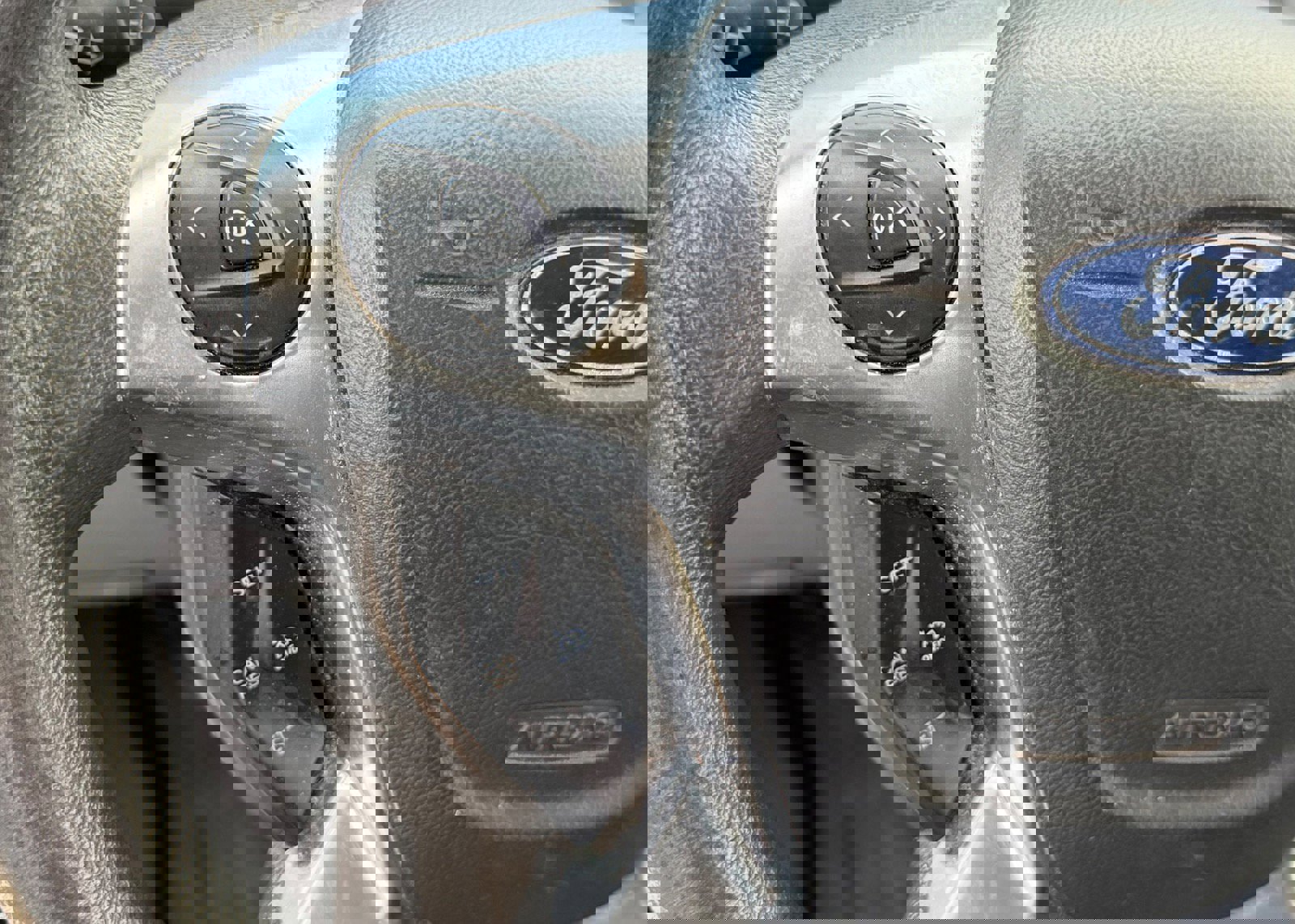 Certified 2019 Ford Transit 350 148 Medium Roof w/ Interior Upgrade Package image 30