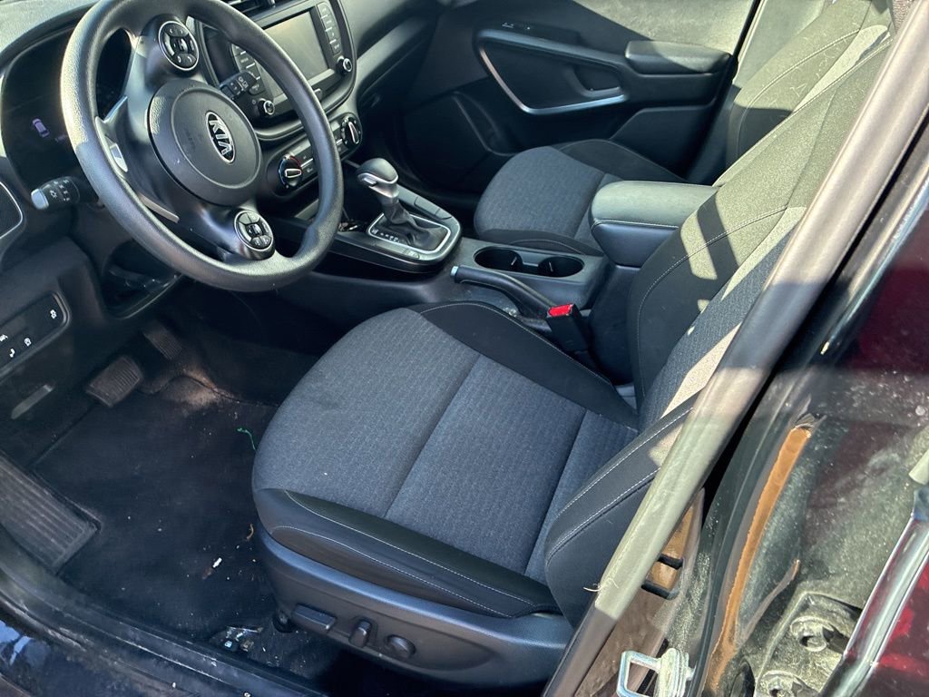 Used 2021 Kia Soul S image 5