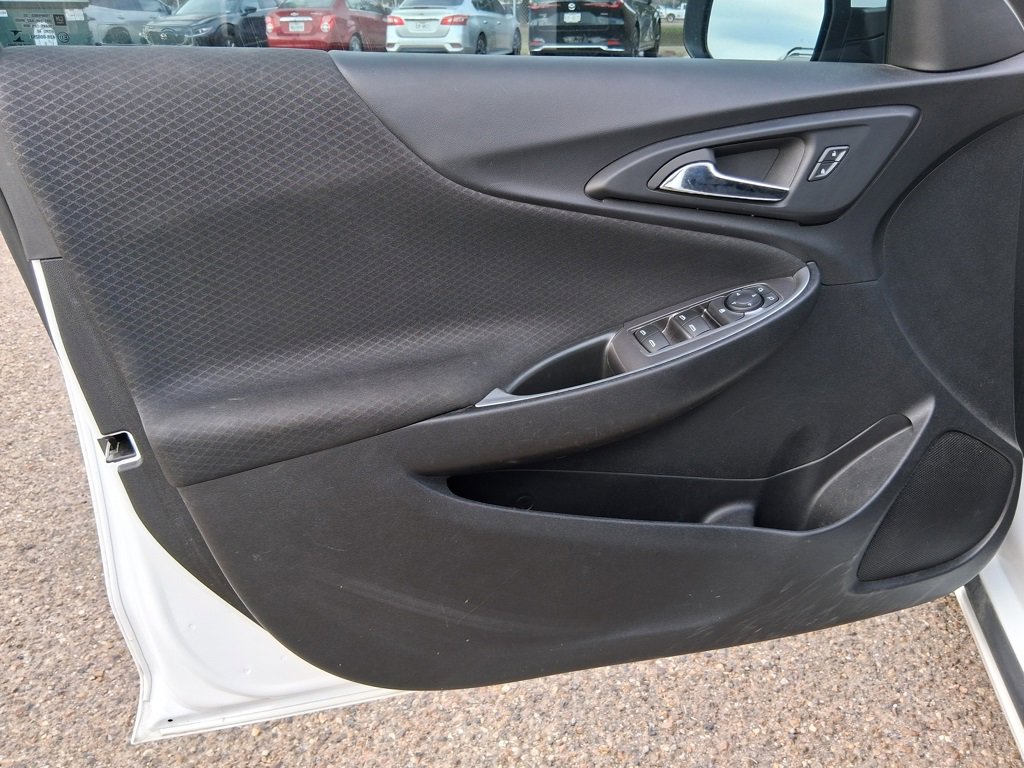Used 2024 Chevrolet Malibu RS w/ LPO, Floor Liner Package image 12