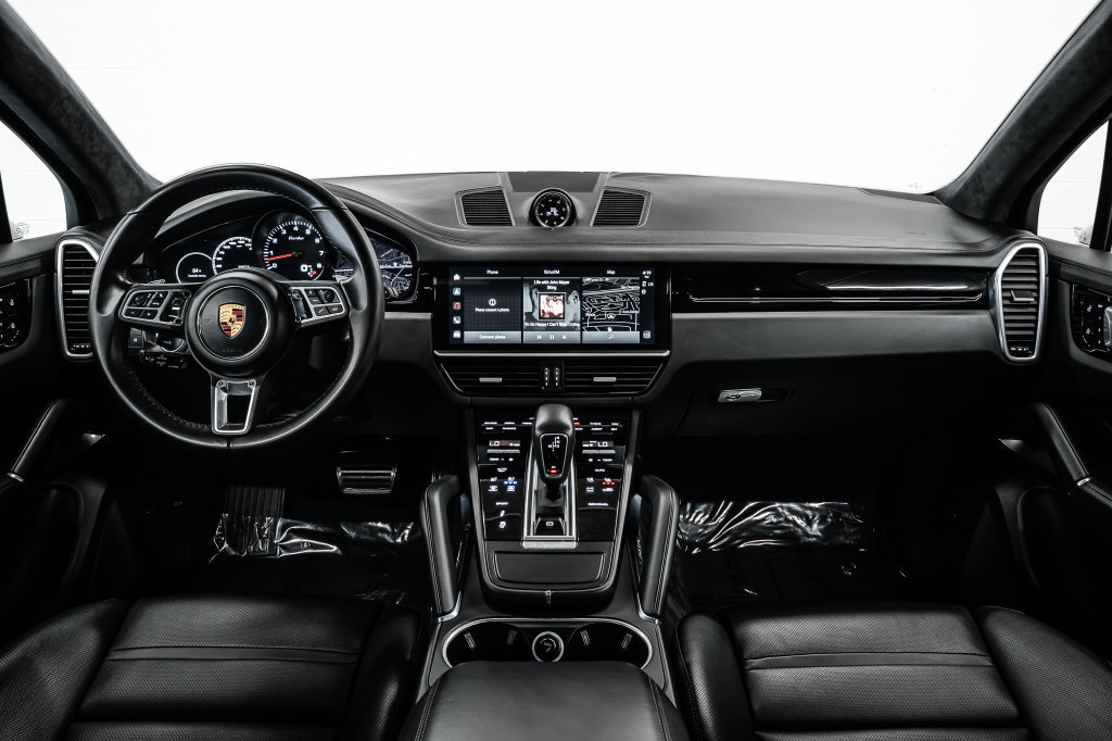 Used 2022 Porsche Cayenne Turbo AWD/4WD image 20