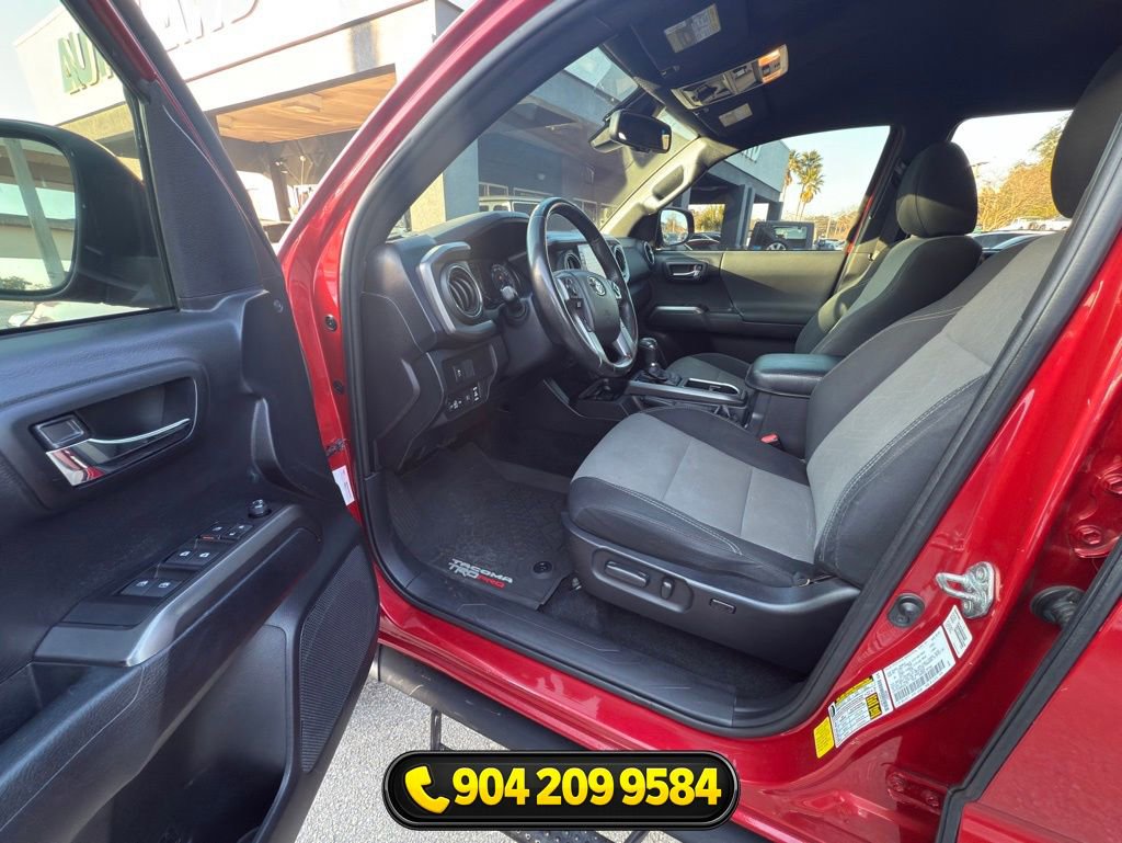 Used 2021 Toyota Tacoma TRD Off-Road w/ Technology Package image 24