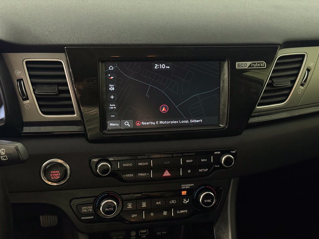 Used 2019 Kia Niro S Touring FWD image 17
