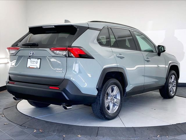 Used 2022 Toyota RAV4 XLE w/ Convenience Package image 13