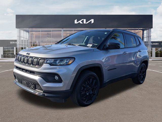 Certified 2022 Jeep Compass Latitude FWD image 10