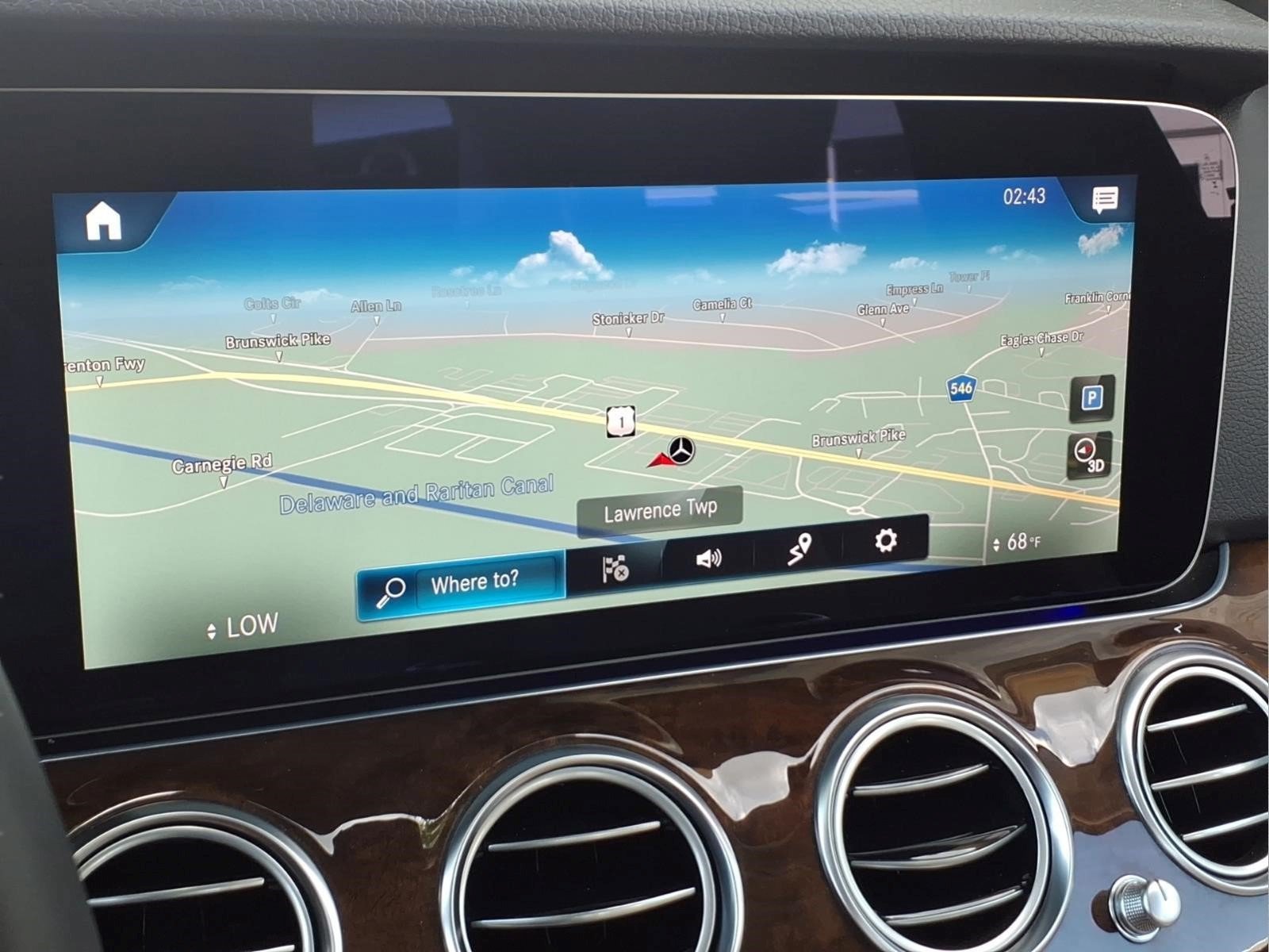 Certified 2023 Mercedes-Benz E 350 4MATIC Sedan image 24