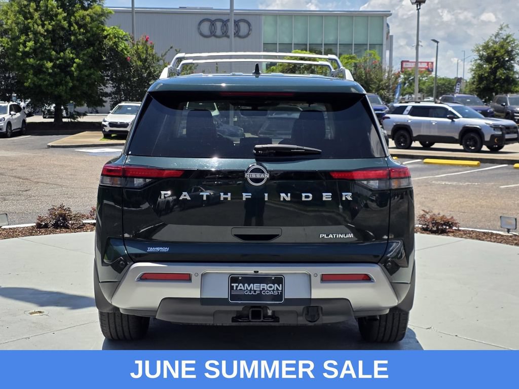 Used 2023 Nissan Pathfinder Platinum FWD image 3
