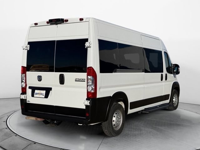 Used 2023 RAM ProMaster 2500 FWD image 3