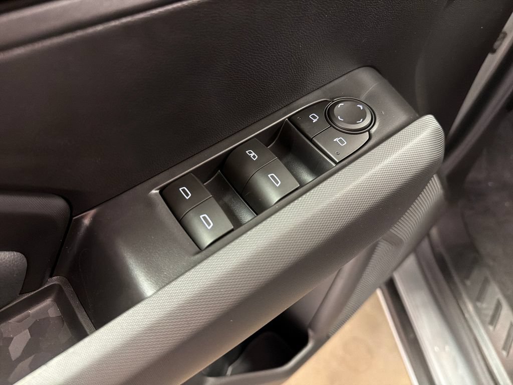 New 2026 GMC Canyon Elevation w/ Convenience Package RWD image 20
