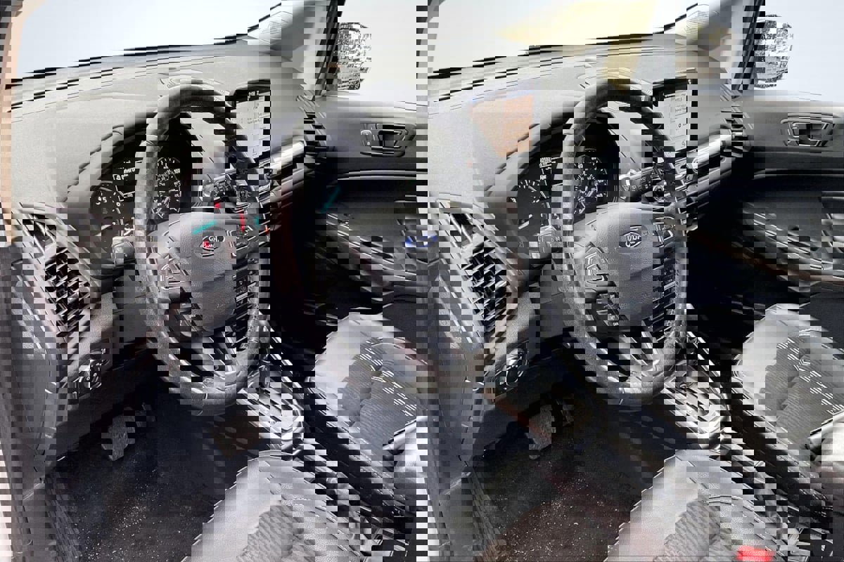 Used 2019 Ford EcoSport SES image 14