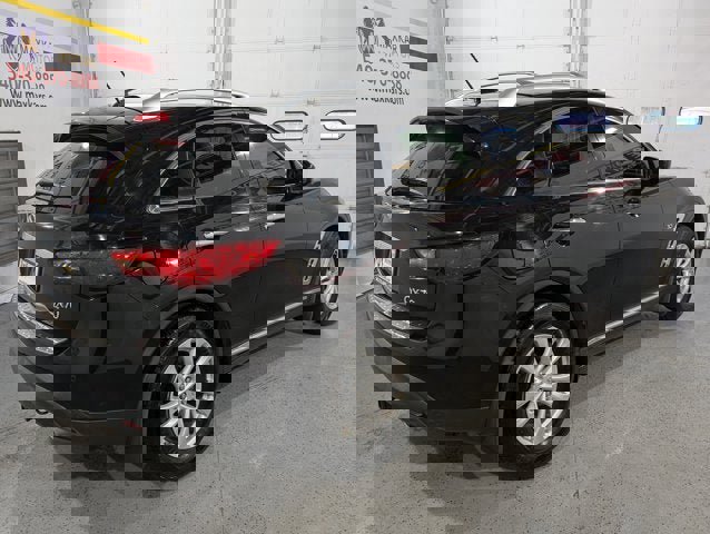 Used 2017 INFINITI QX70 AWD w/ Premium Package image 7