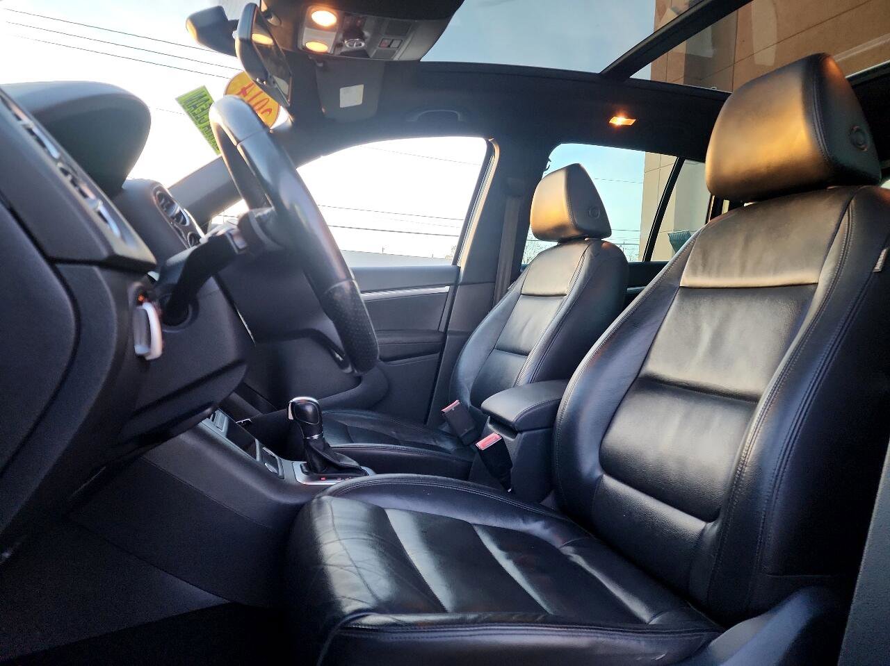 Used 2014 Volkswagen Tiguan R-Line image 11