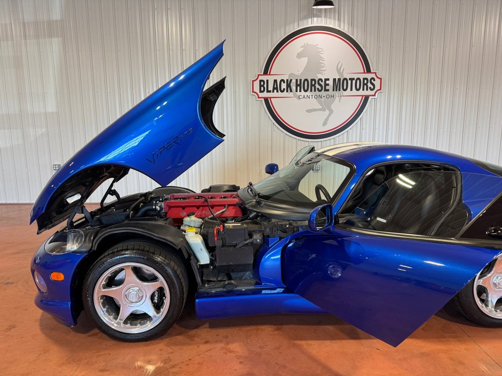 Used 1997 Dodge Viper GTS image 36