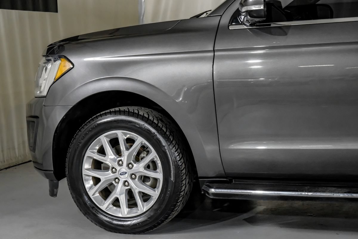 Used 2021 Ford Expedition XLT RWD image 12