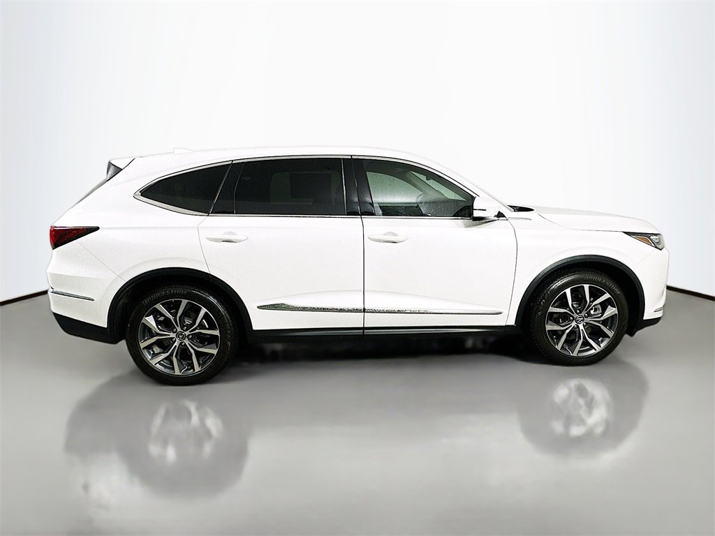 Used 2023 Acura MDX SH-AWD w/ Technology Package image 7