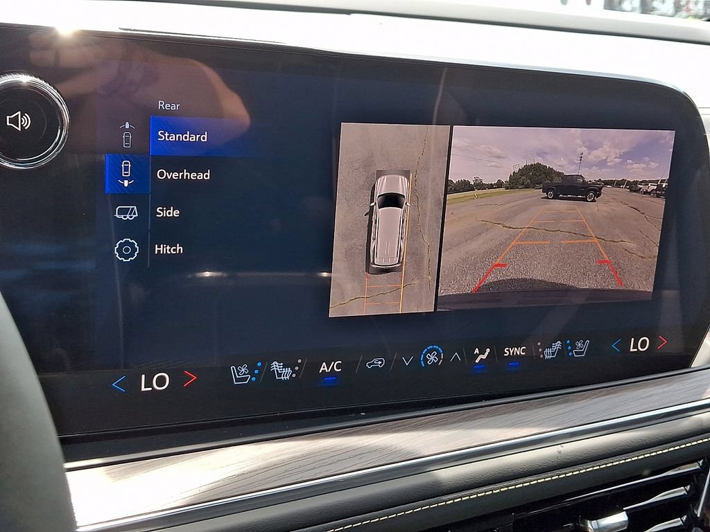 New 2026 Chevrolet Tahoe Premier AWD/4WD image 15