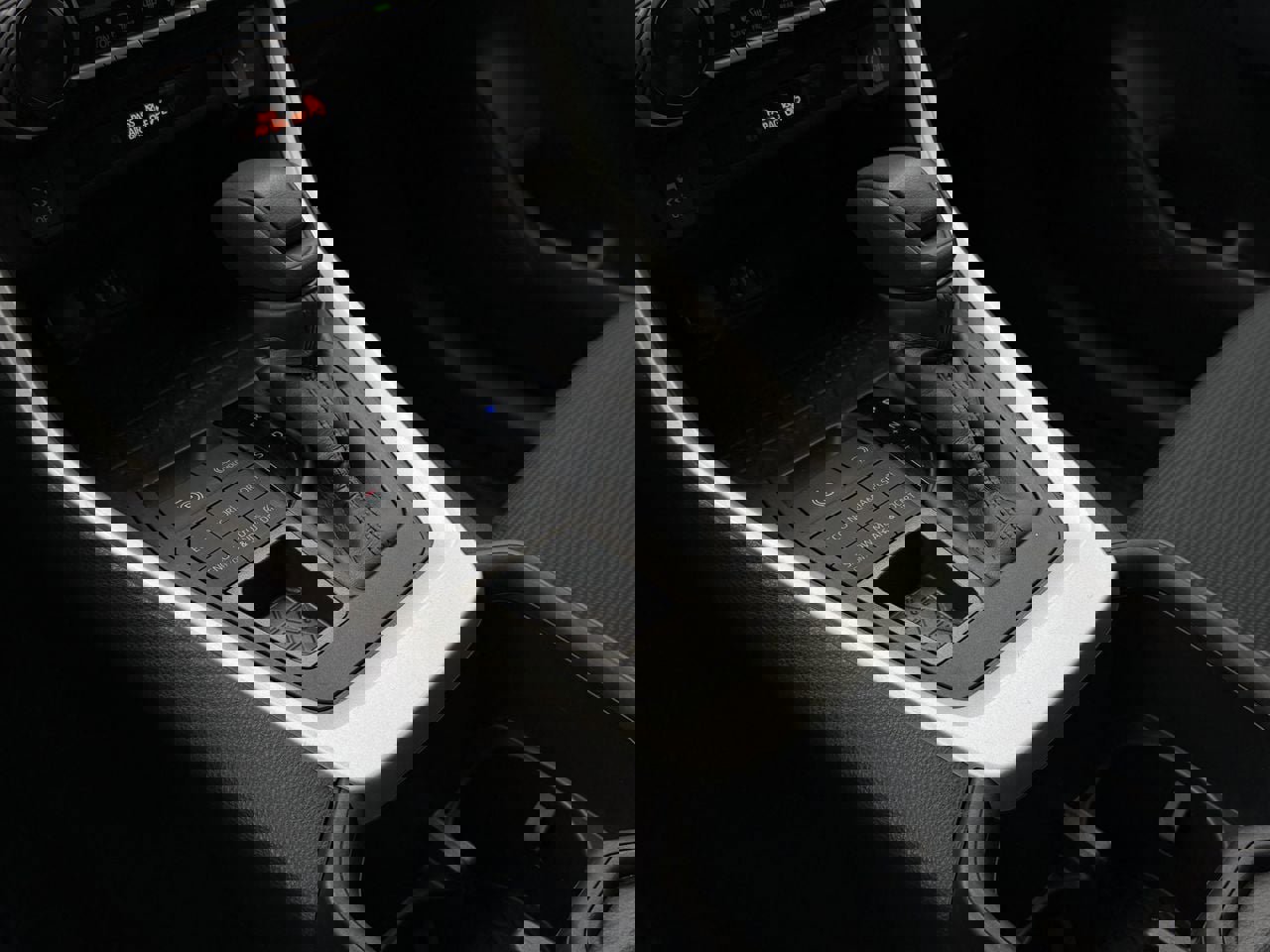 Used 2024 Toyota RAV4 LE image 20