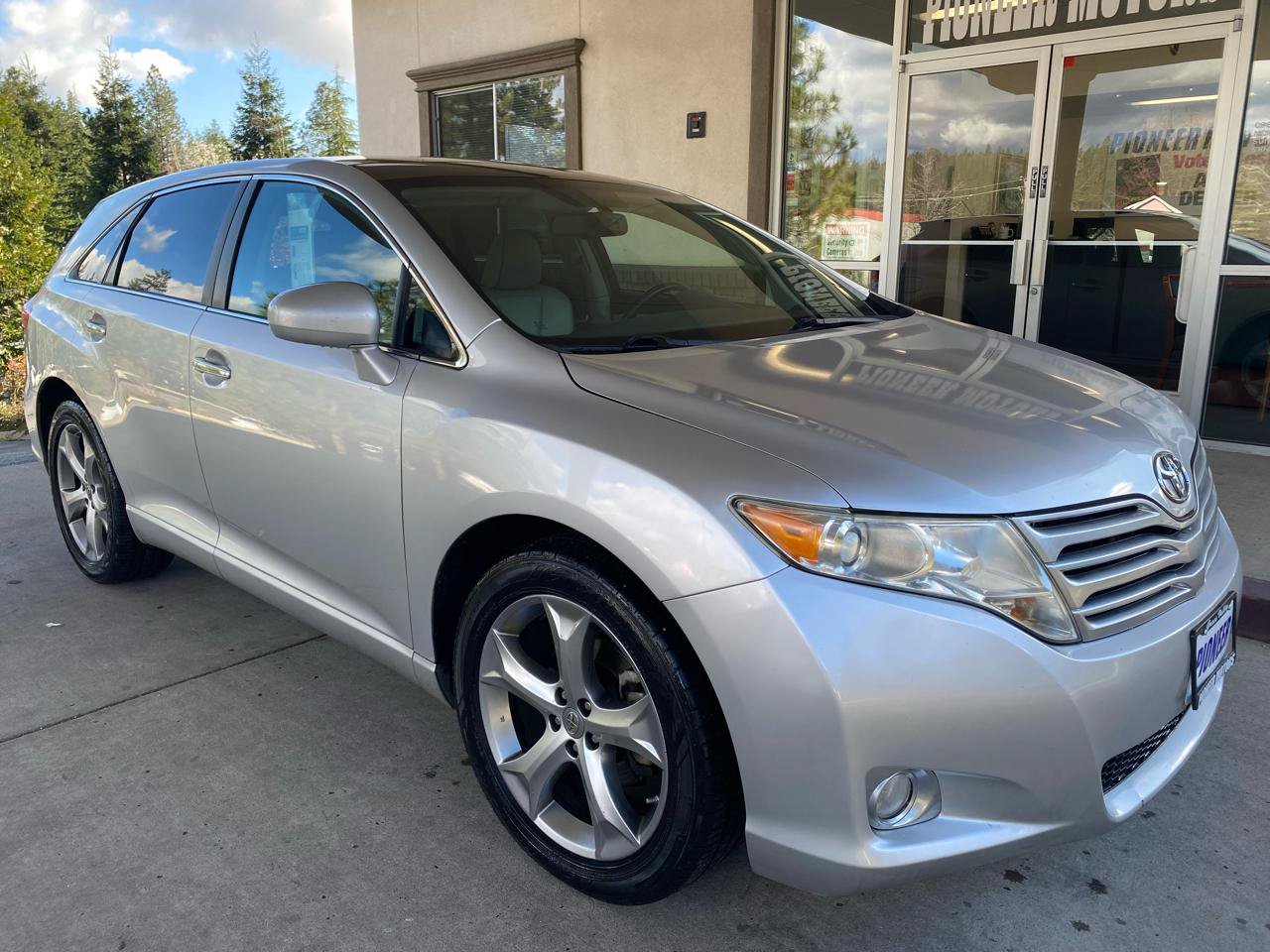 Used 2009 Toyota Venza AWD image 6