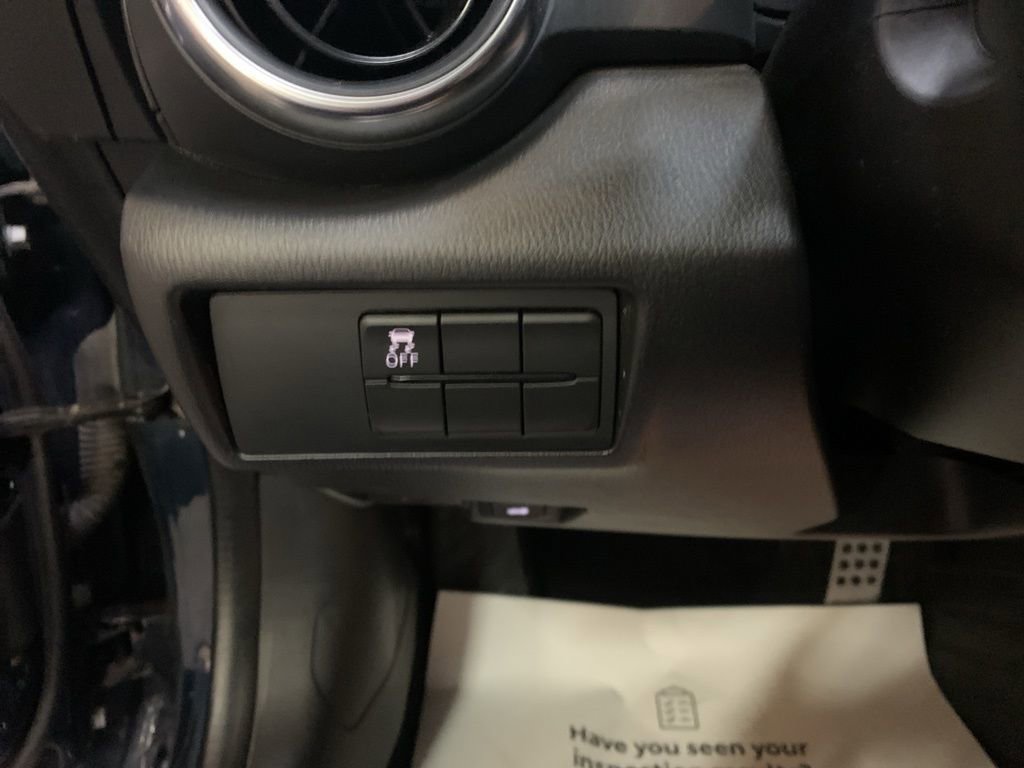 Used 2020 FIAT 124 Spider Abarth w/ Visibility Group image 24