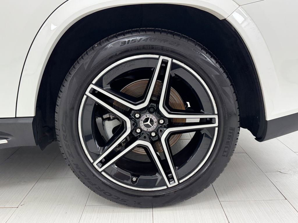 Used 2022 Mercedes-Benz GLS 450 4MATIC image 42