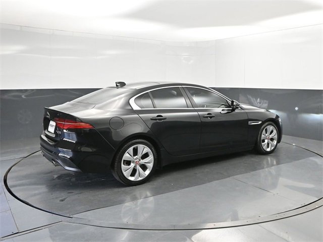 Used 2020 Jaguar XE S image 15
