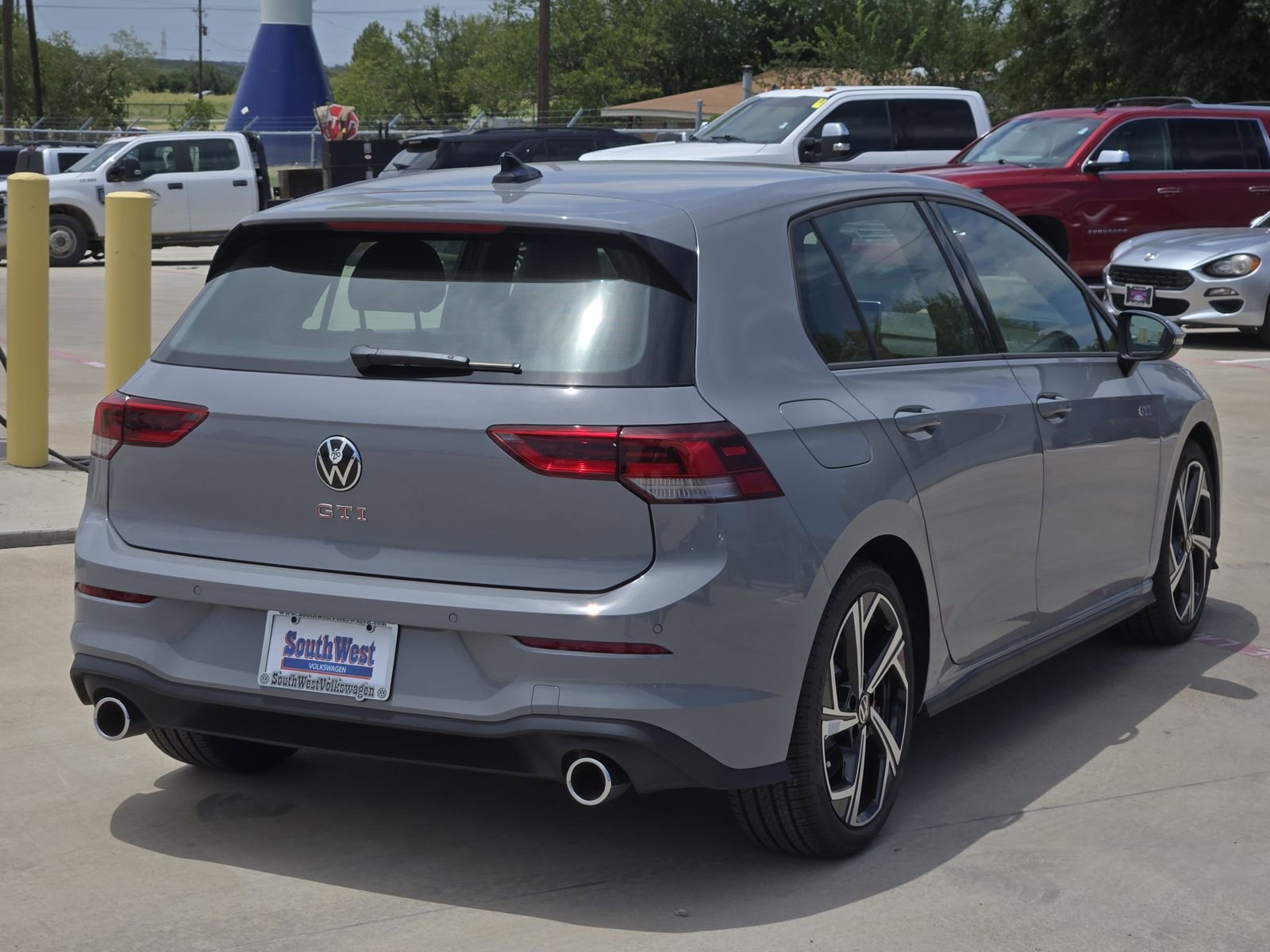 New 2025 Volkswagen GTI SE image 4