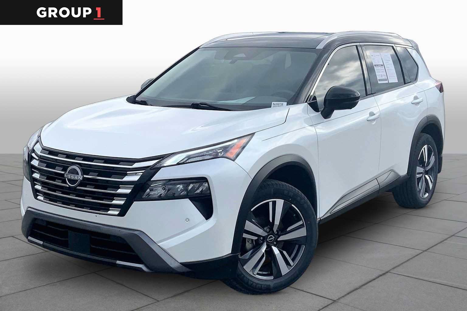 Used 2024 Nissan Rogue SL w/ SL Premium Package