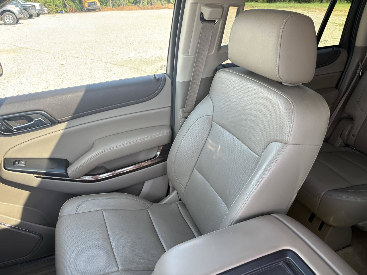 Used 2015 GMC Yukon SLT w/ Open Road Package AWD/4WD image 21