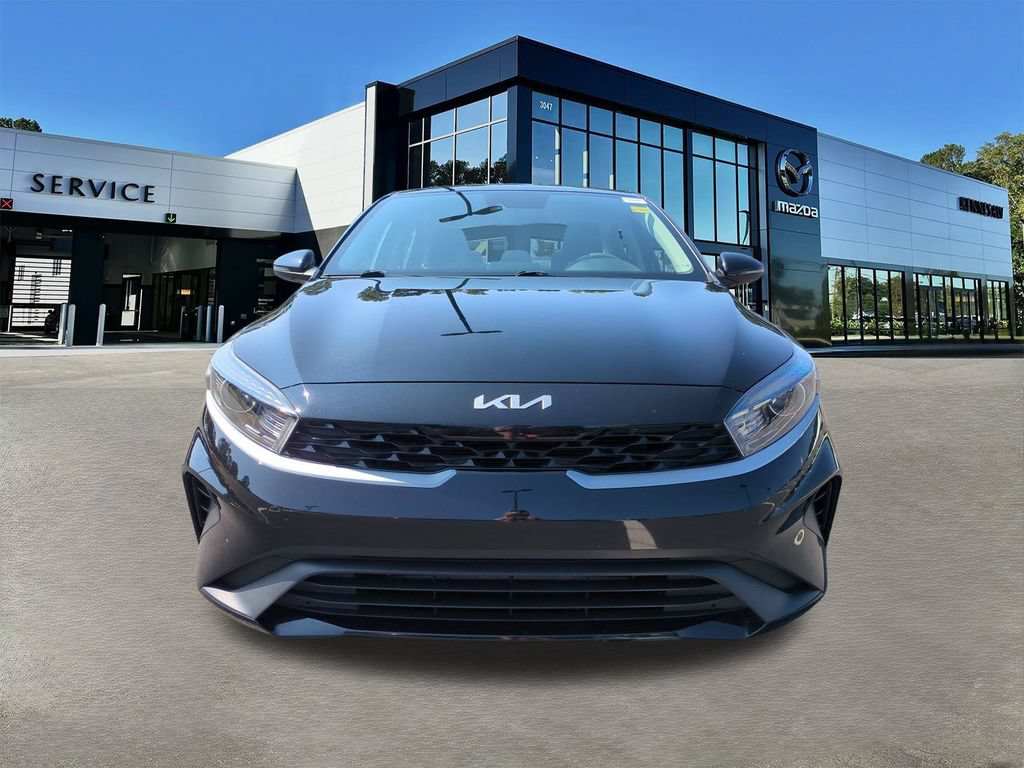 Used 2023 Kia Forte LXS w/ LXS Technology Package FWD image 8