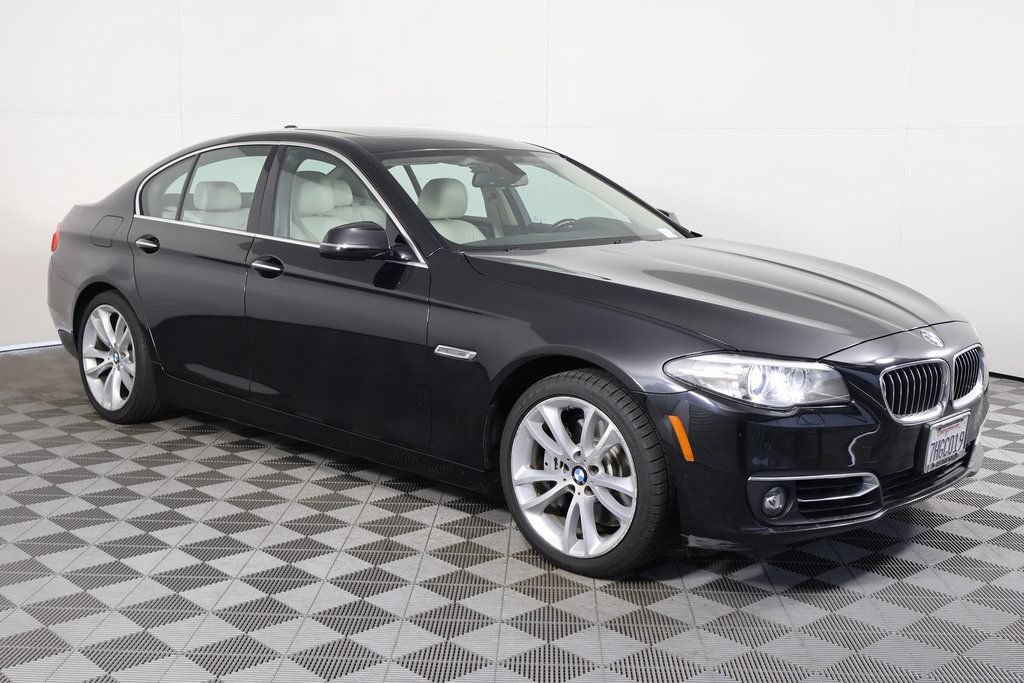 Used 2015 BMW 535i Sedan RWD image 2