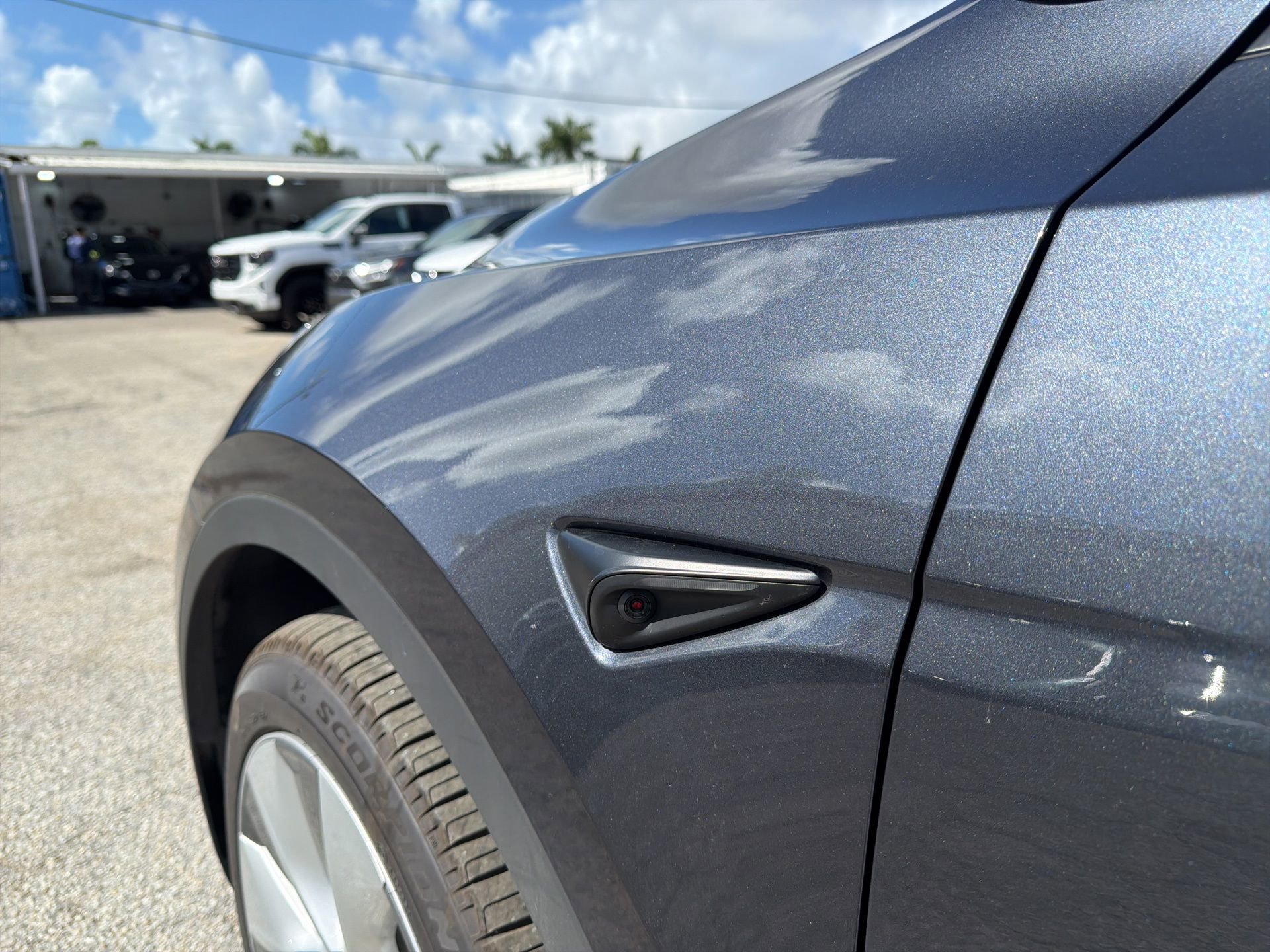Used 2024 Tesla Model Y Long Range image 12
