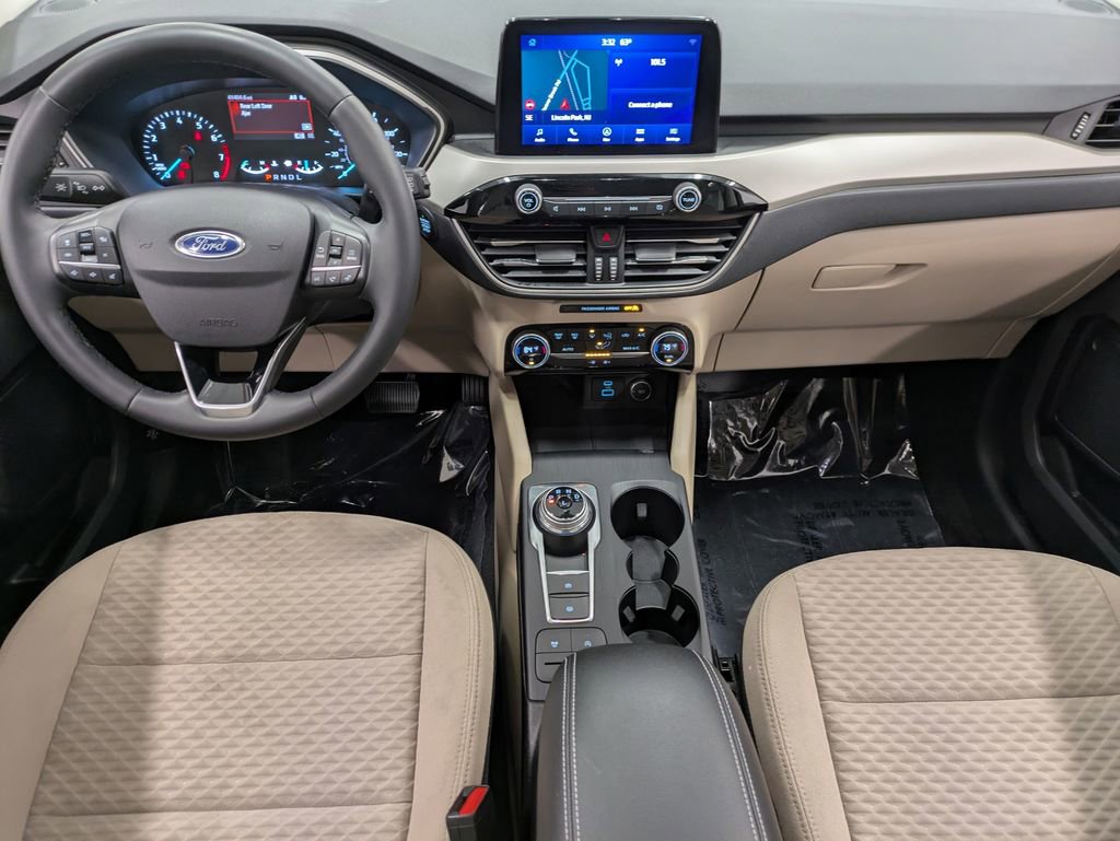 Used 2021 Ford Escape SE w/ Convenience Package FWD image 24