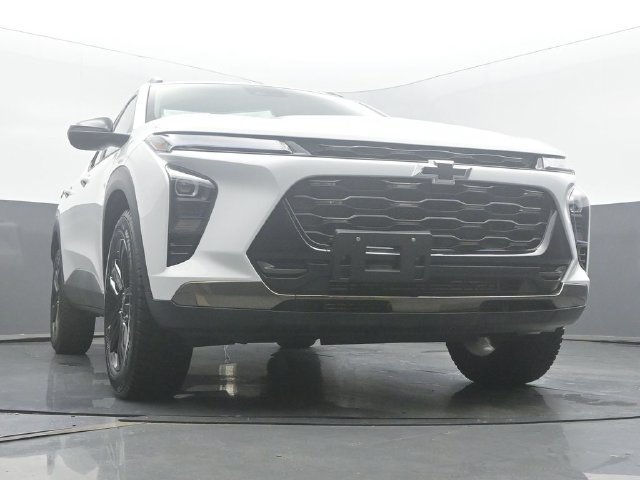 Used 2025 Chevrolet Trax ACTIV FWD image 51