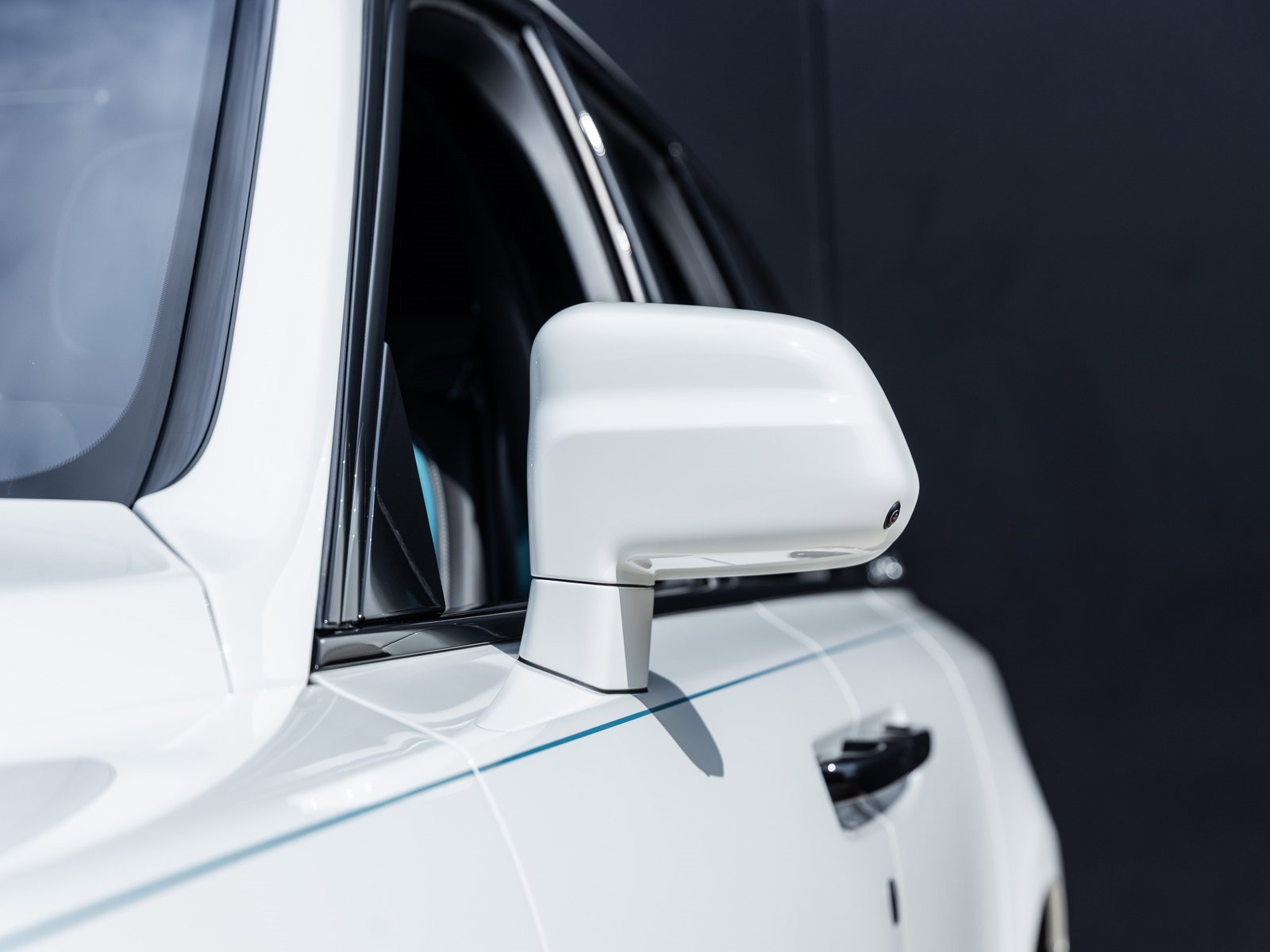 New 2026 Rolls-Royce Cullinan Black Badge image 21