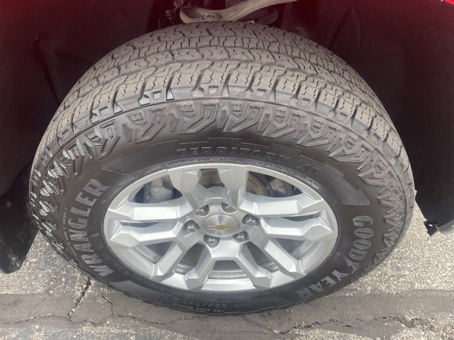 Used 2023 Chevrolet Silverado 1500 LT w/ Z71 Off-Road Package image 10