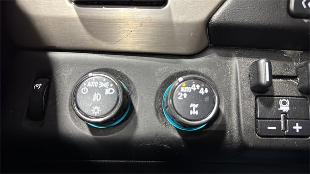 Used 2020 GMC Yukon XL Denali image 15