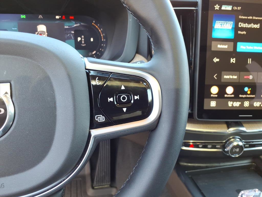 Certified 2026 Volvo XC60 B5 Plus w/ Climate Package AWD/4WD image 16
