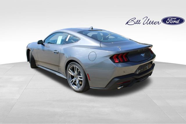 New 2025 Ford Mustang Coupe image 4