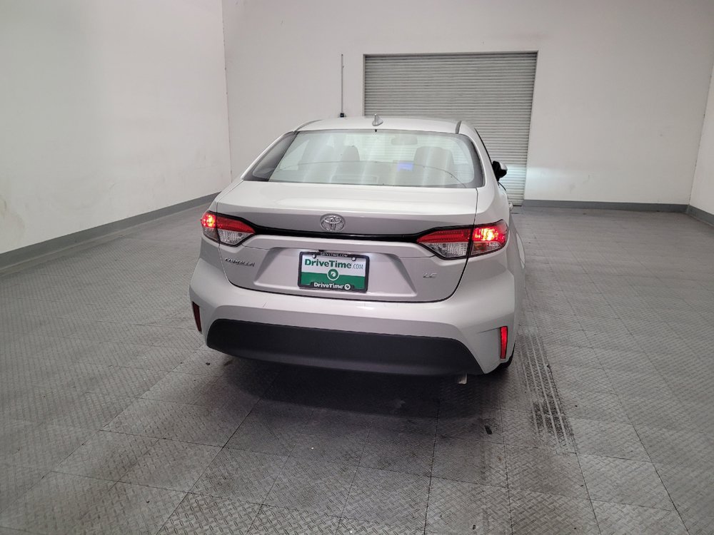 Used 2025 Toyota Corolla LE FWD image 7