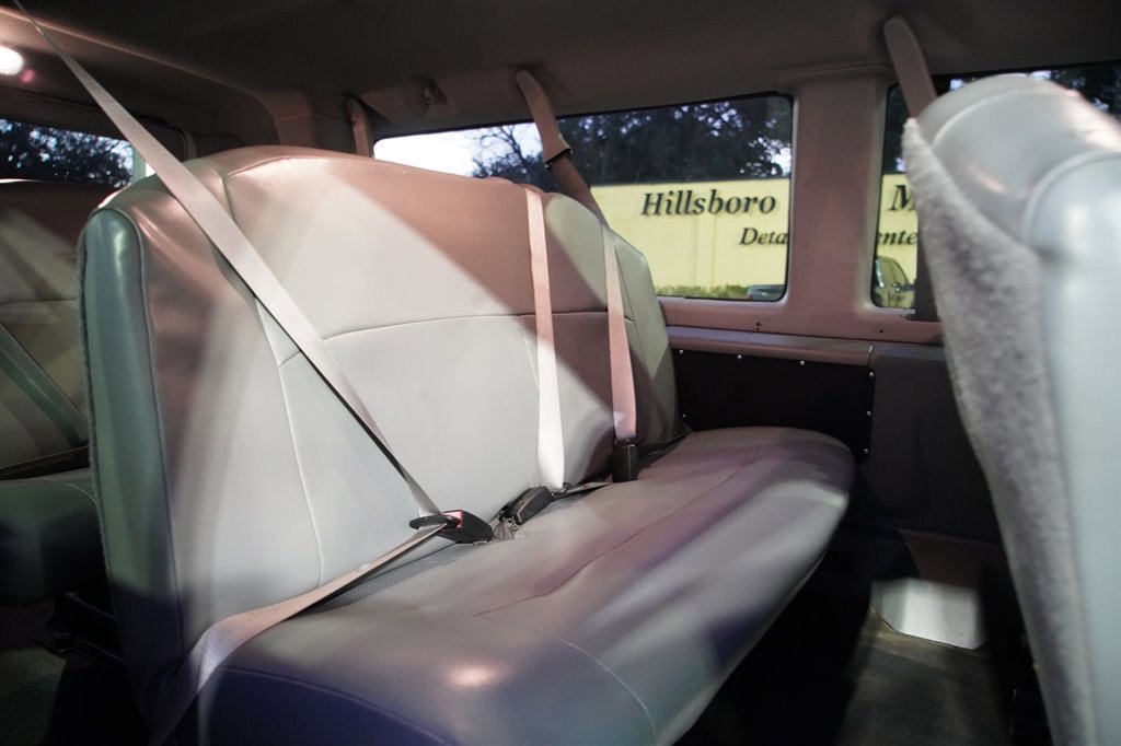 Used 2014 Ford E-350 and Econoline 350 XL w/ Interior Upgrade Package RWD image 16