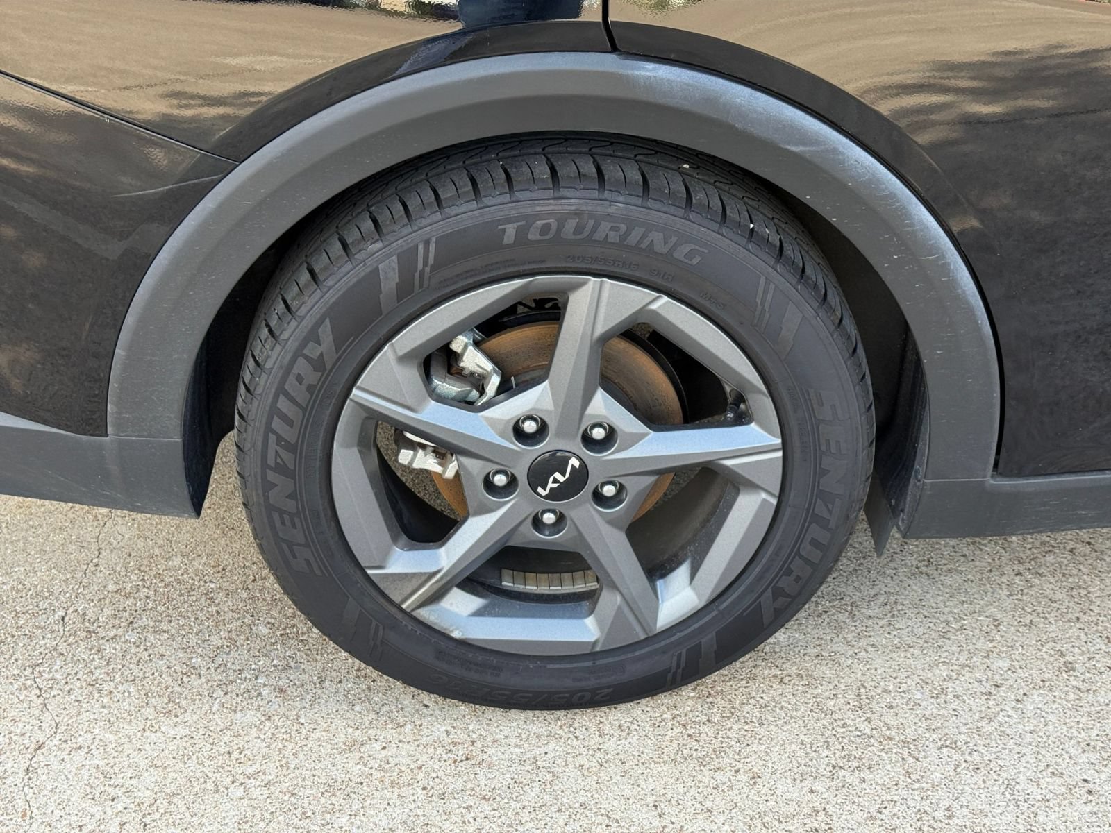 Used 2025 Kia K4 FWD image 32