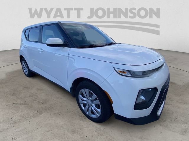 Used 2022 Kia Soul LX FWD image 12