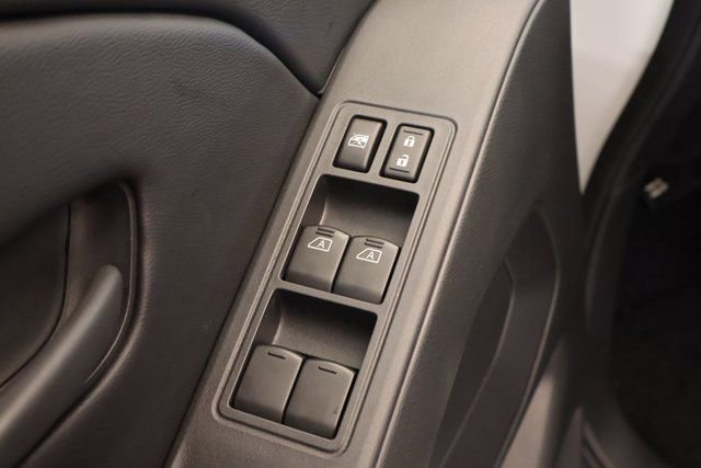 New 2026 Nissan Frontier S image 10