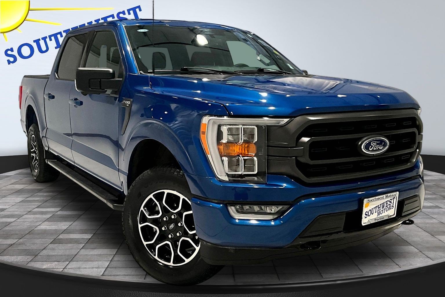 Used 2023 Ford F150 XLT AWD/4WD image 3