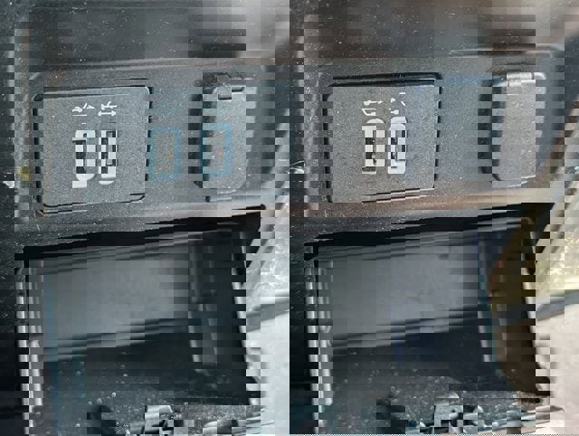 Used 2016 Ford F150 XLT w/ Equipment Group 302A Luxury image 18