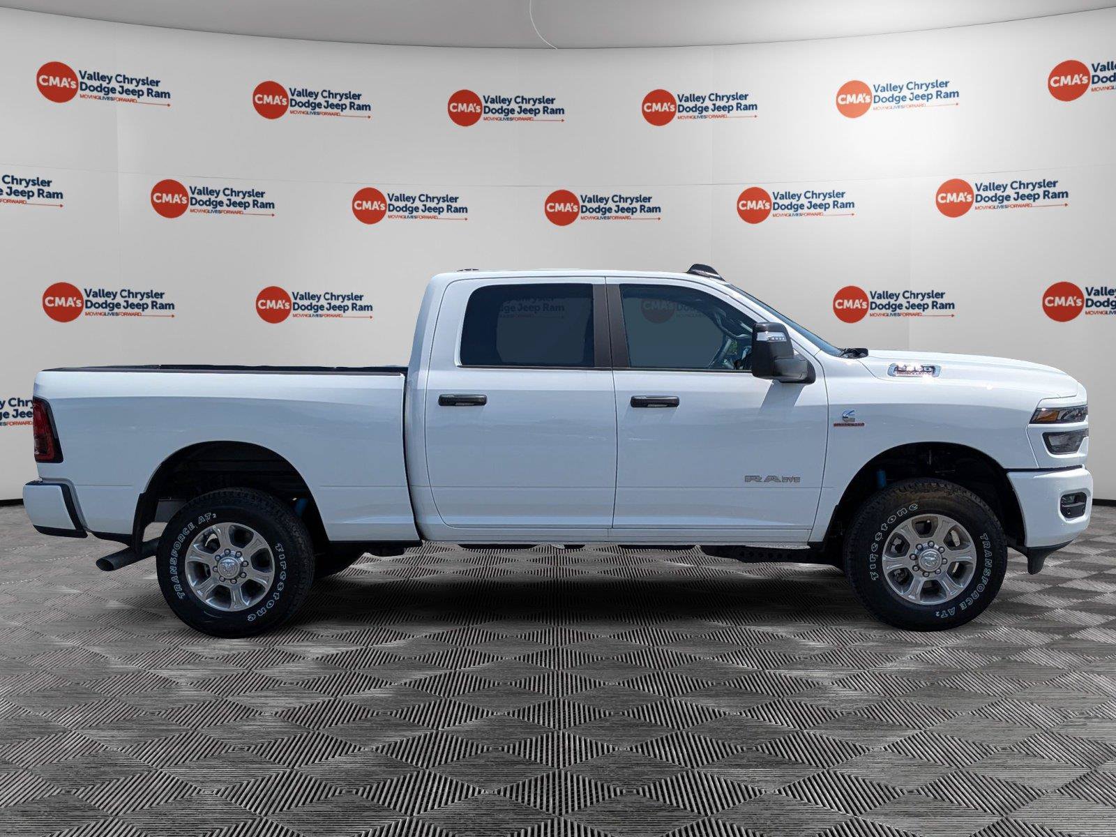 New 2026 RAM 2500 Big Horn AWD/4WD image 4