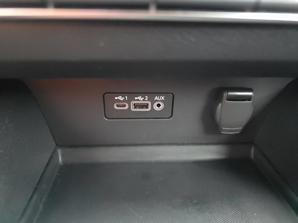 Used 2025 Nissan Altima 2.5 SV FWD image 21