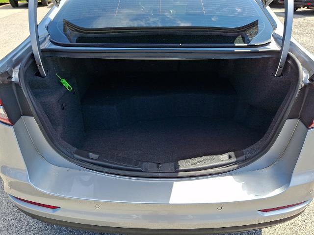 Certified 2020 Ford Fusion SE FWD image 28